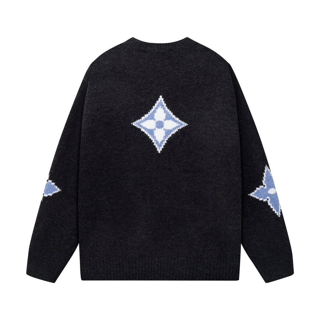 New crew-neck wool knit sweater