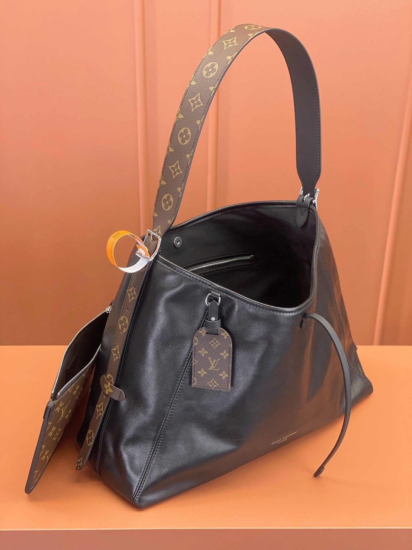 0528 CarryAll MM H27