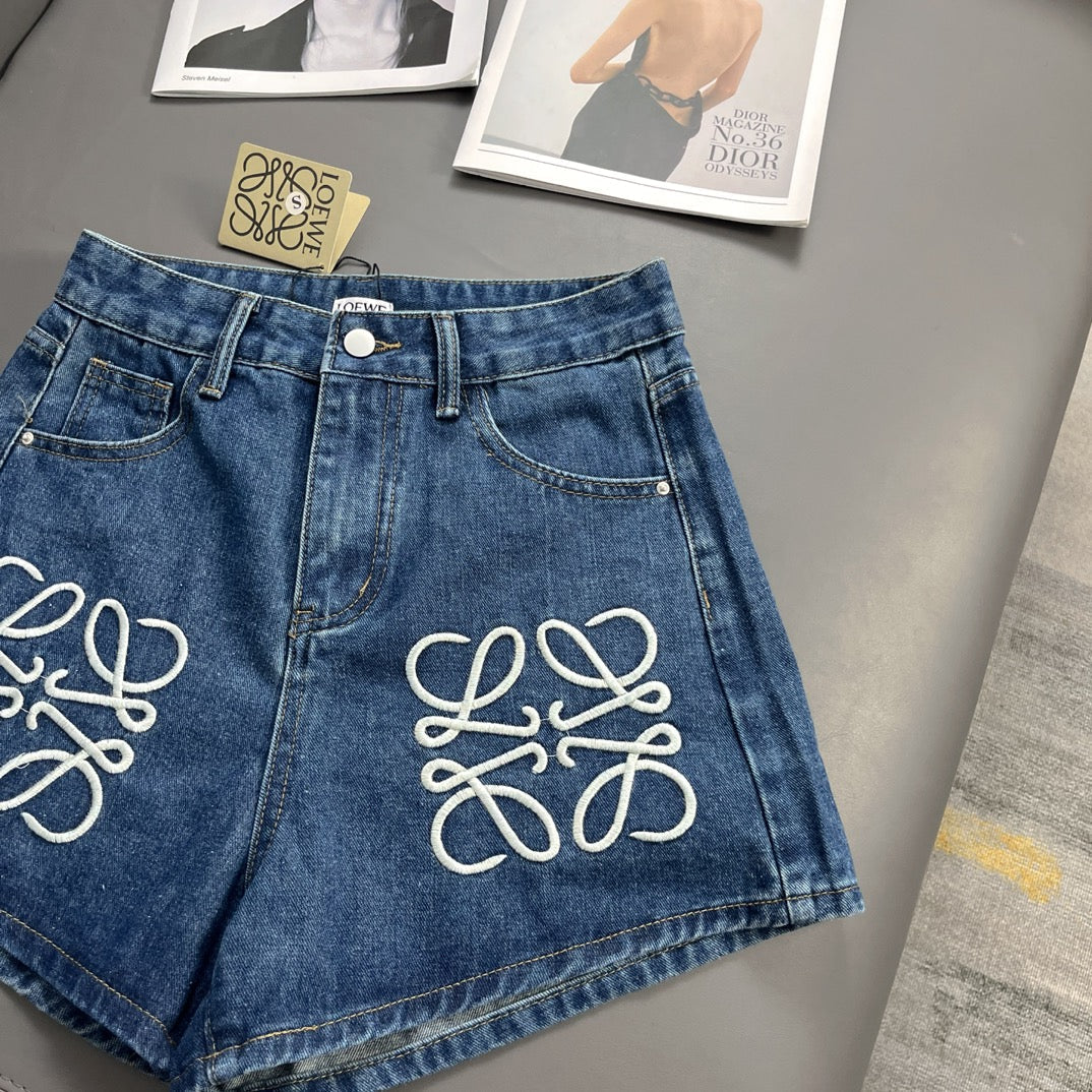 0528 Embroidered denim shorts