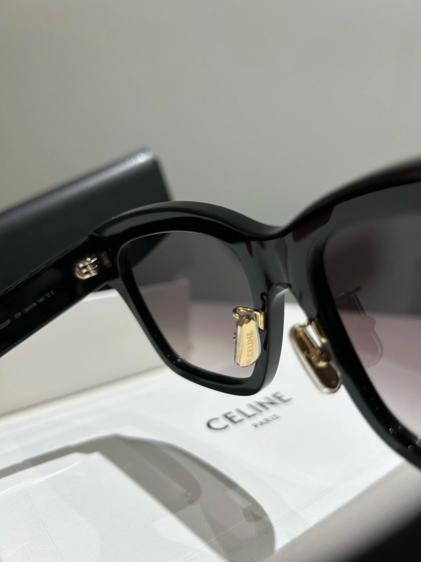 0528 High-end style sunglasses