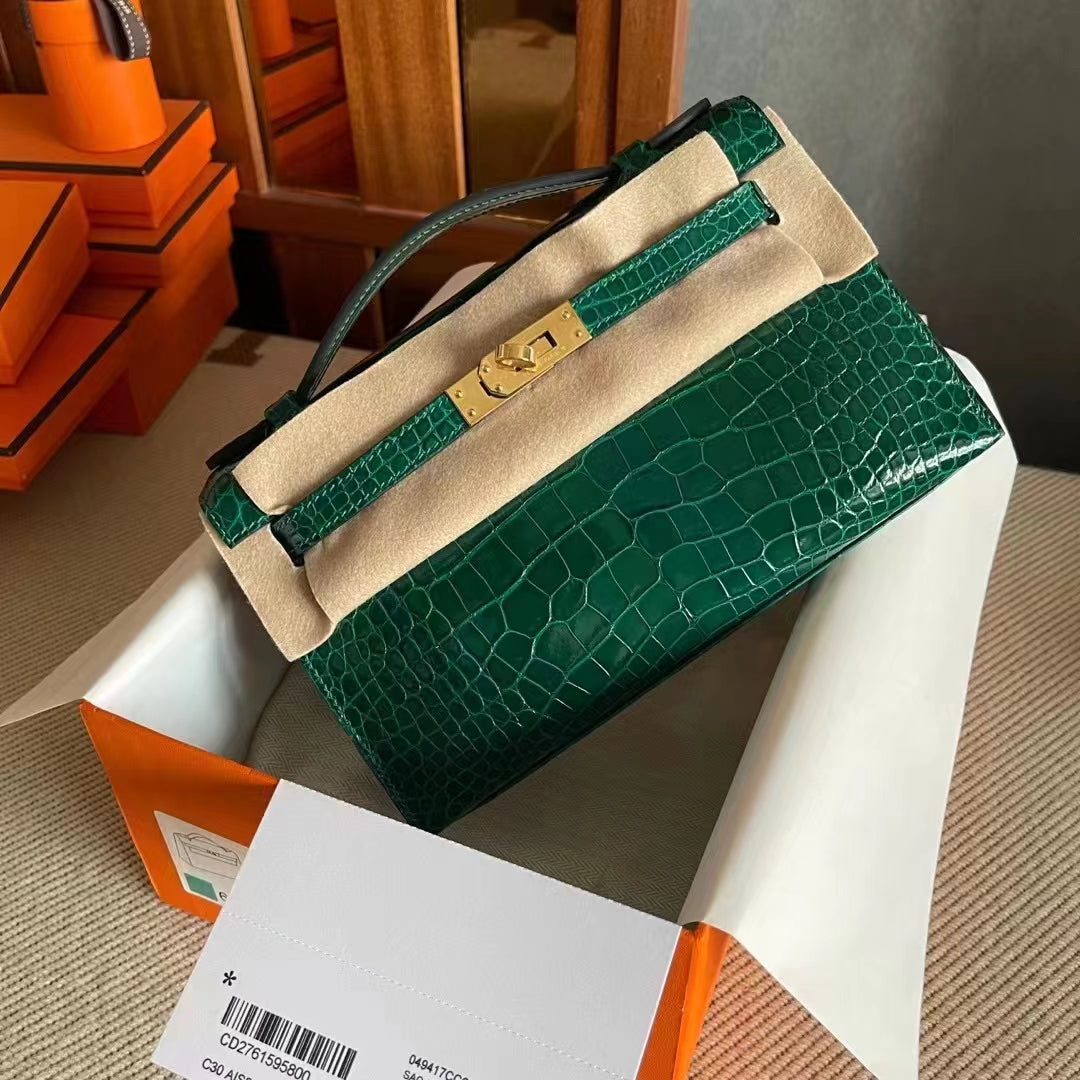 0528 Imperial green crocodile leather