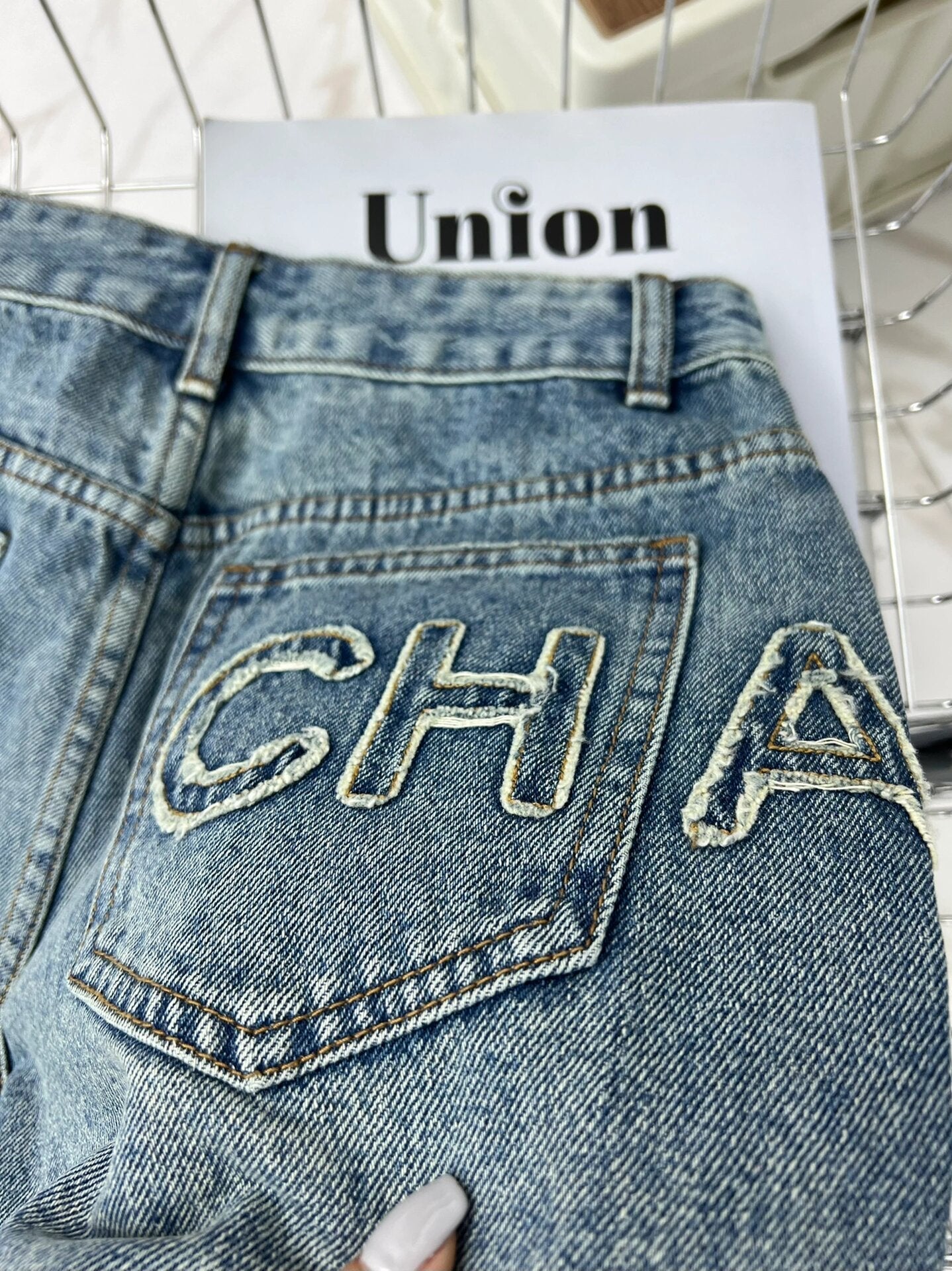 0528 letter embroidered denim shorts