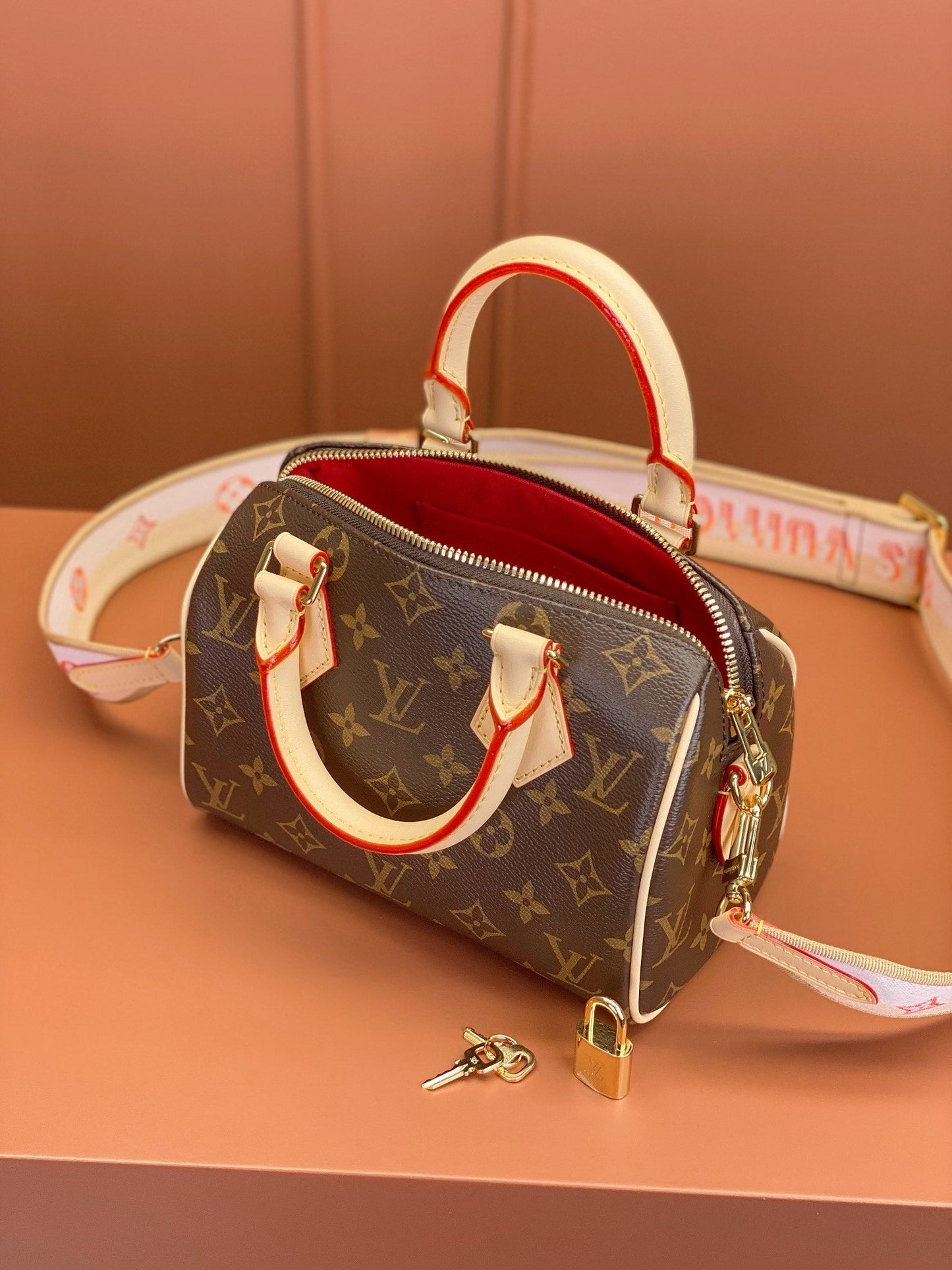 0528 Speedy Bandoulière 20 Monogram Handbags