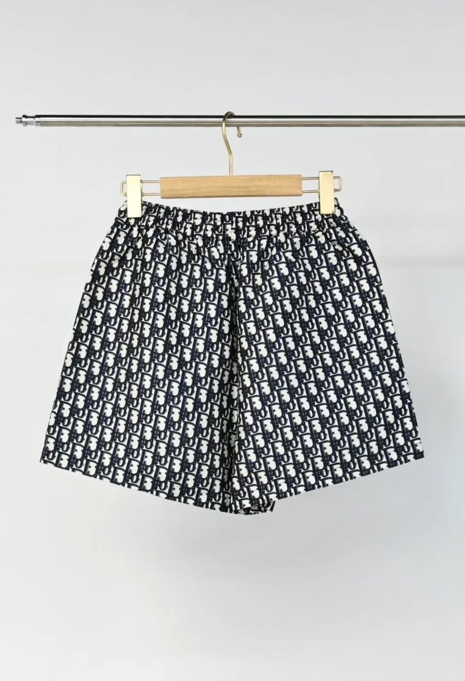 0528 technical taffeta shorts