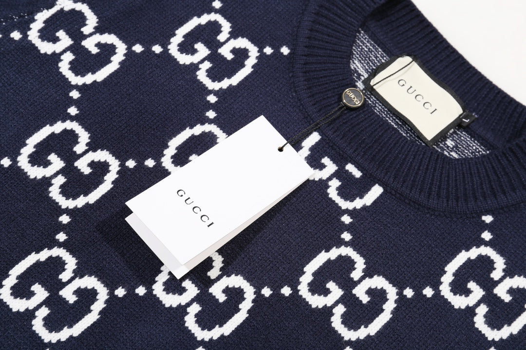 0909 New alphabet jacquard crew-neck sweater