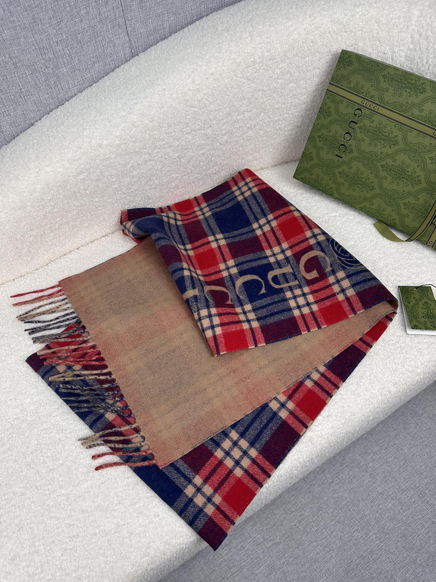 1002 Classic Soft and Comfortable Scarf