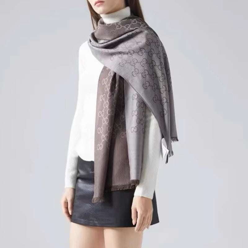 0925 Classic Soft and Comfortable Scarf