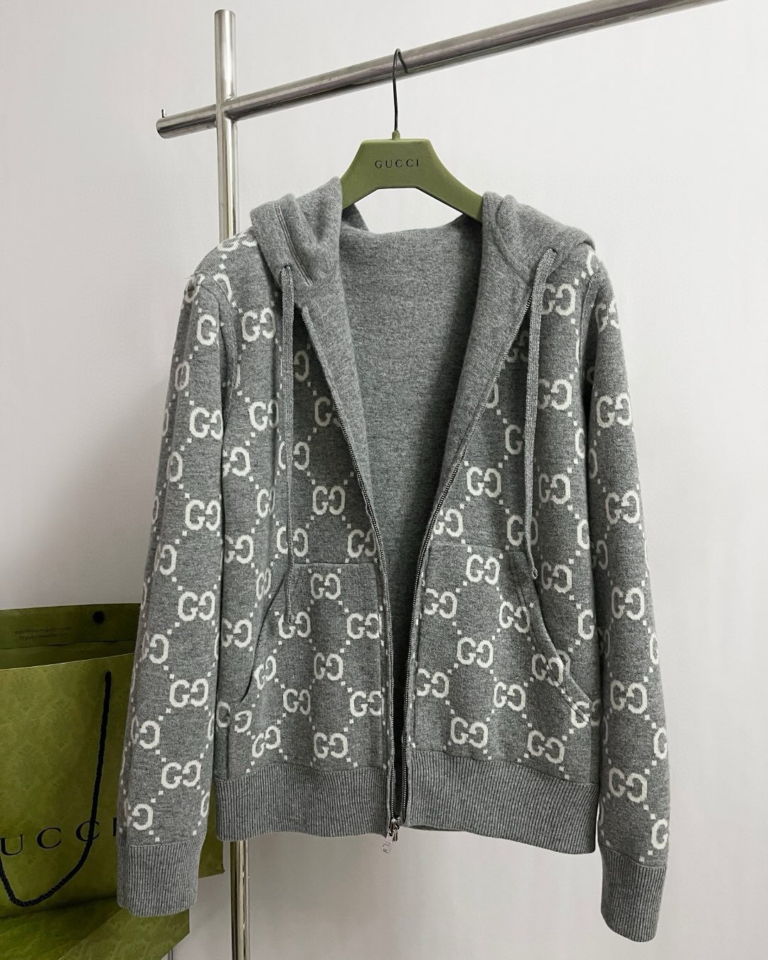 Full printed hooded cardigan（Double -sided to wear）