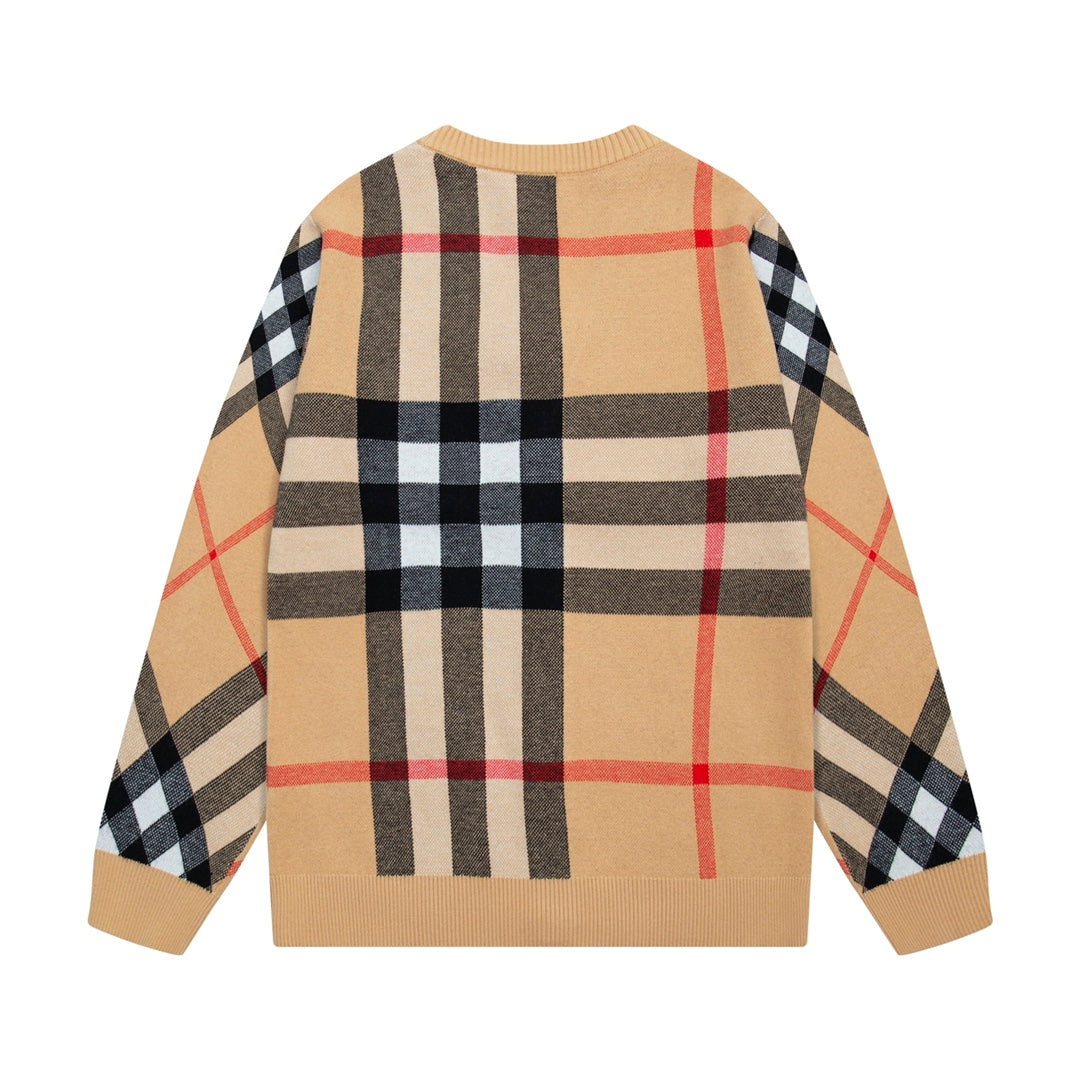 1014 Color-matching plaid sweater